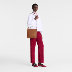 Le Foulonné M Crossbody bag Caramel – Leather