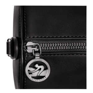 Daylong M Handbag Black – Leather